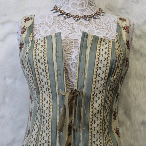 2 MUCH LA Tops - 2 MUCH LA Corset Vest